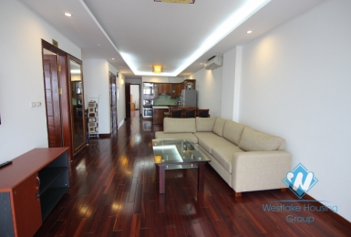 Rental 3 bedroom apartment with lake view in Xuan Dieu Tay Ho